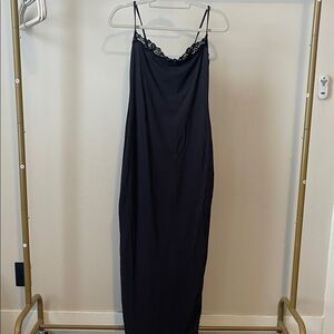 🖤 SKIMS Elegant Black Lace Bodycon Dress 🖤